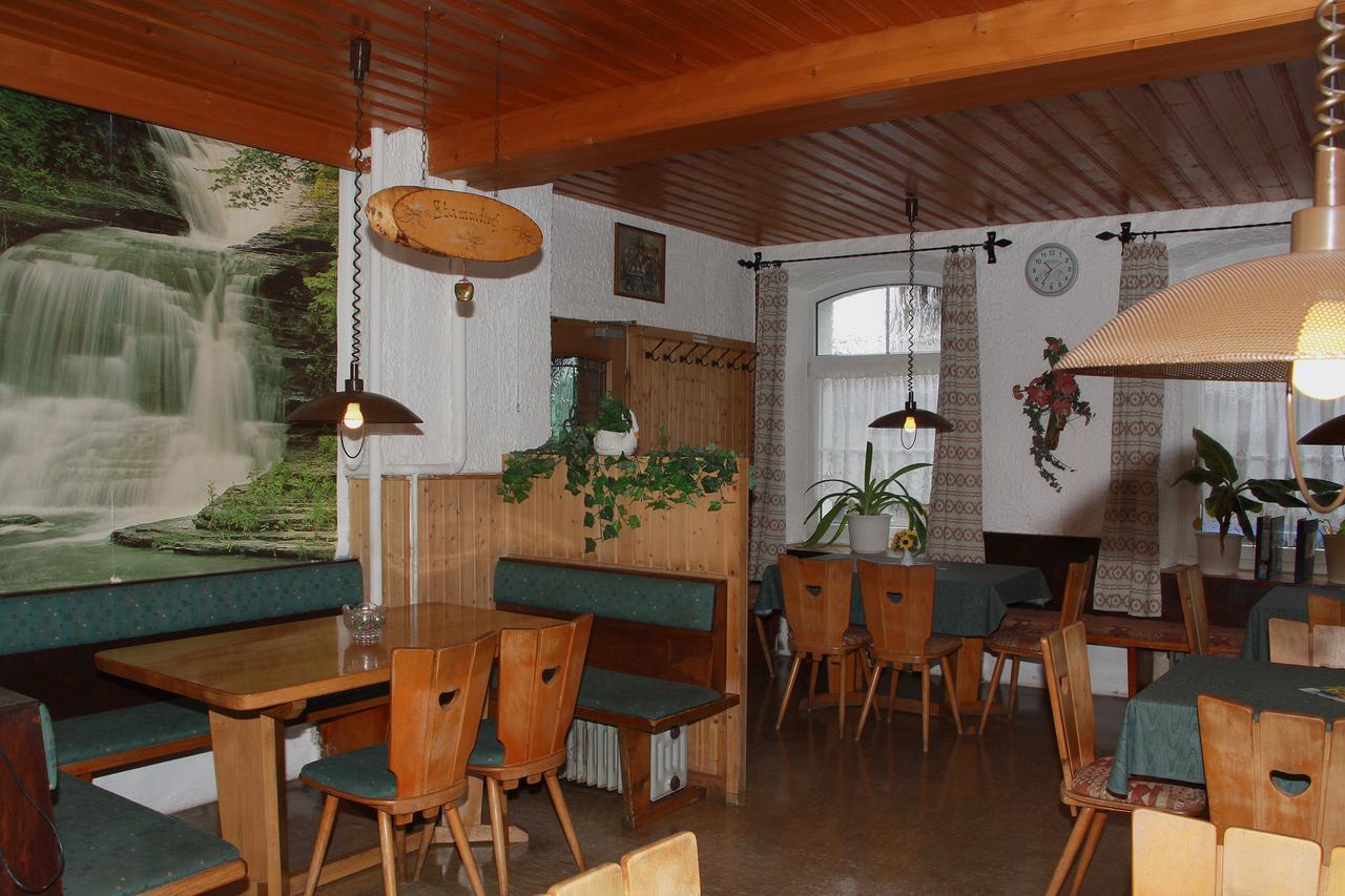 Hotel Bayerischer Hof Wiesau Εξωτερικό φωτογραφία