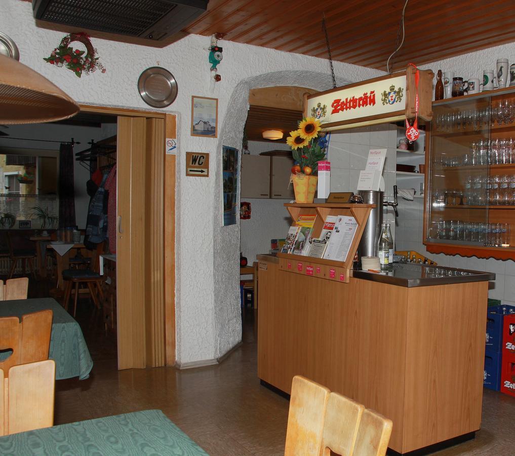Hotel Bayerischer Hof Wiesau Εξωτερικό φωτογραφία